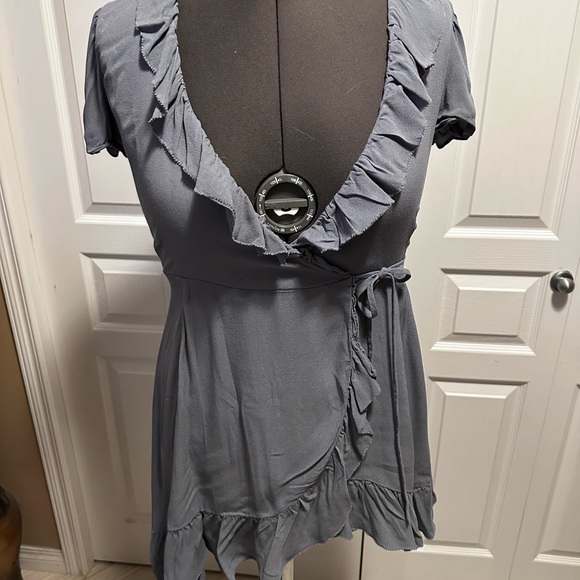 Aritzia Sunday Best Ruffle Wrap Dress in Steel blue - Picture 3 of 7